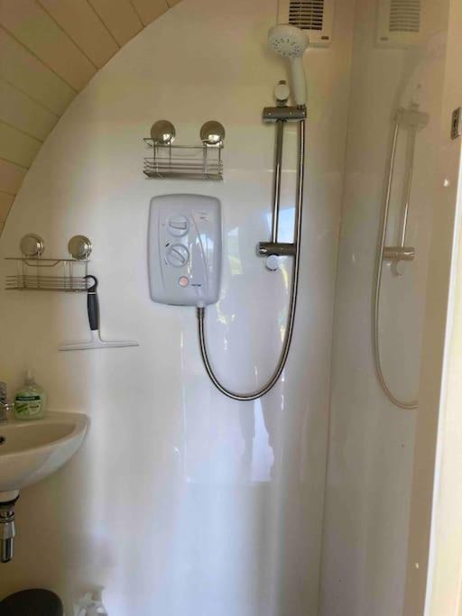 Photo of Bathroom in Glandyfi