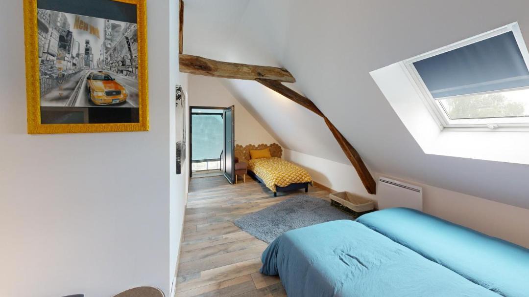 Photo of Others in Joue En Charnie