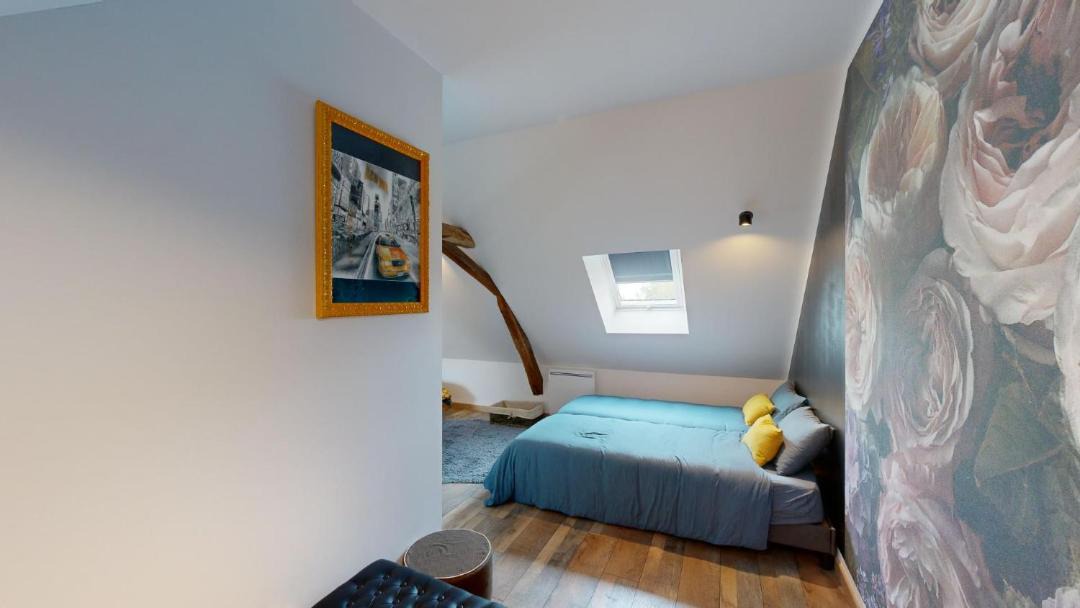 Photo of Others in Joue En Charnie