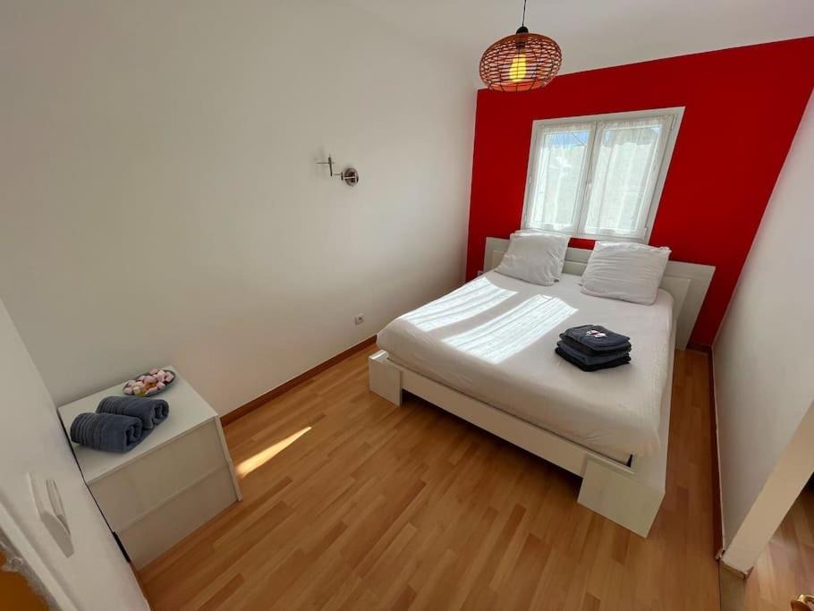 Photo of Bedroom in Luc-sur-Mer