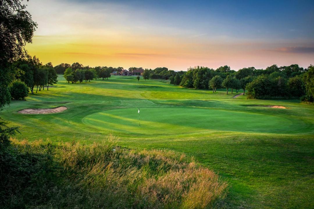 Photo of Others in Thornbury