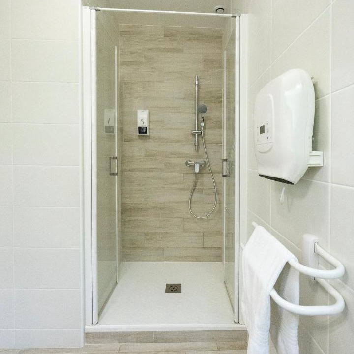 Photo of Bathroom in Chanos-Curson