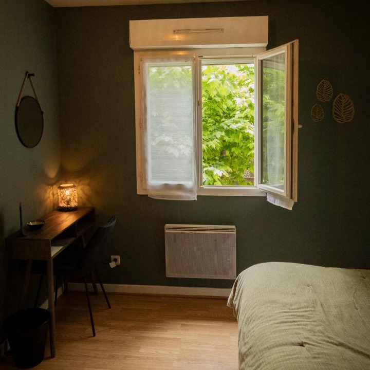 Photo of Others in Chanos-Curson