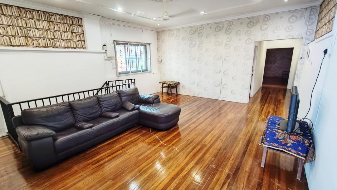 Photo of Others in Tiga