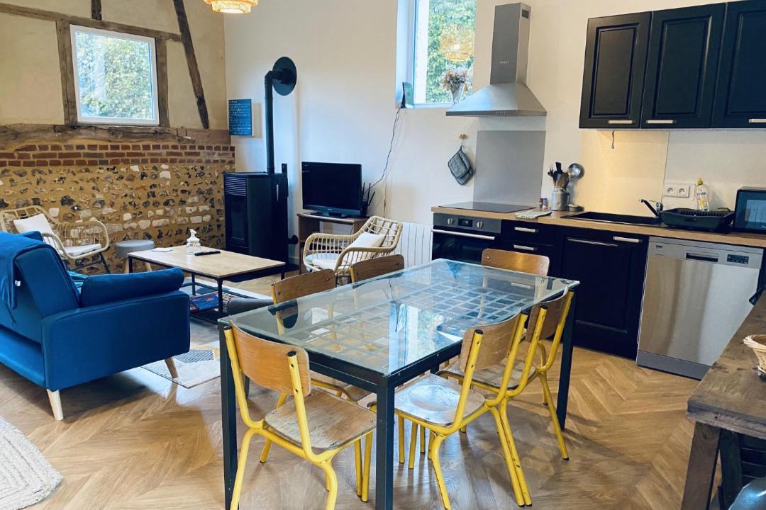 Photo of Others in Roumare