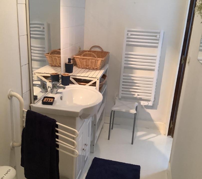 Photo of Bathroom in Agris