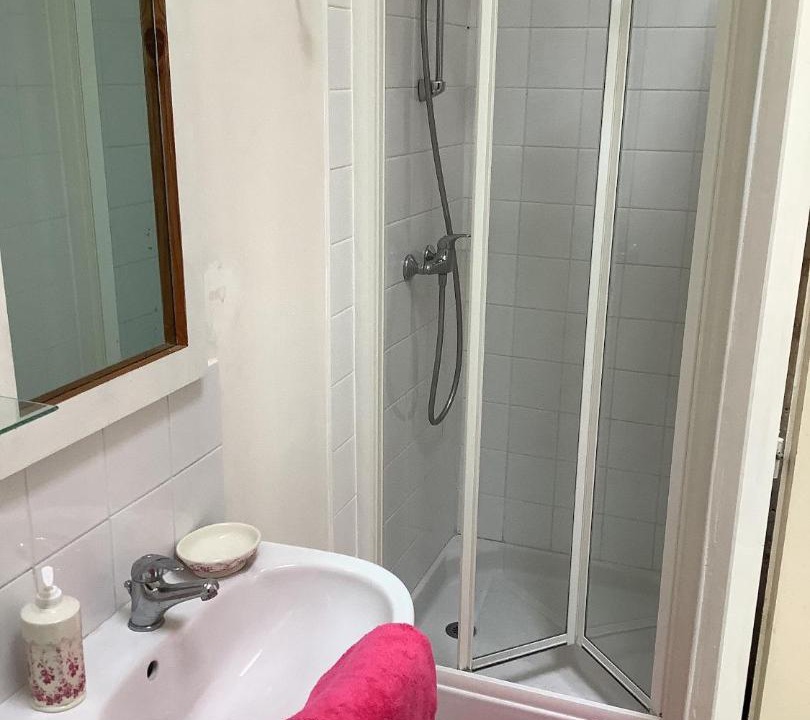 Photo of Bathroom in Agris