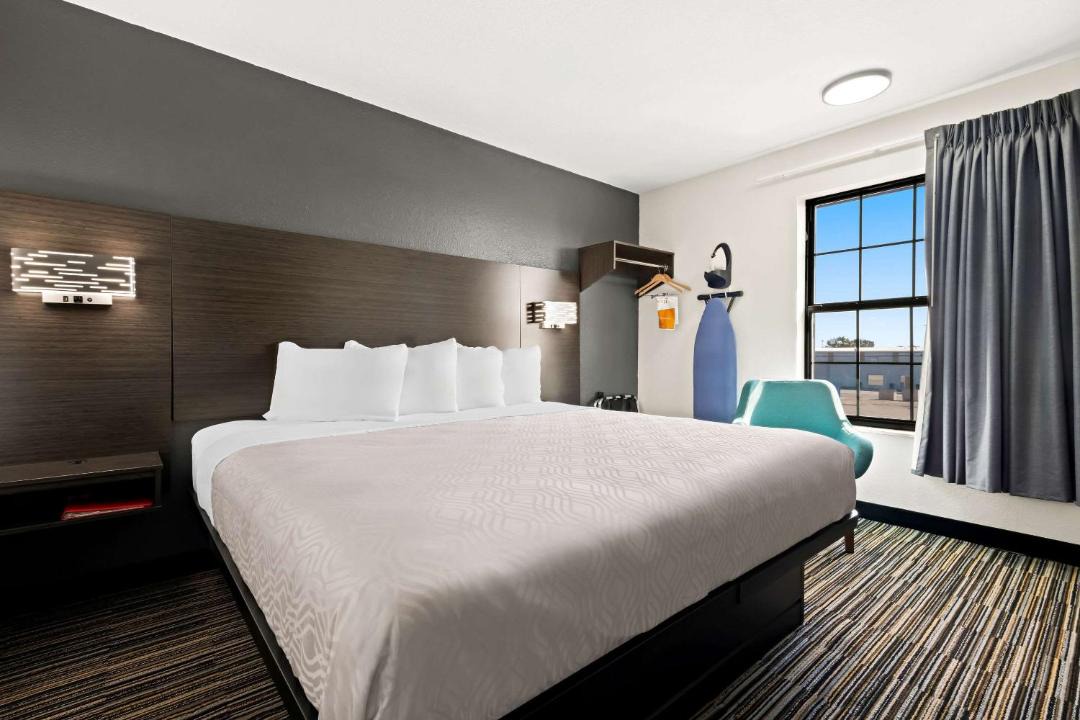 Photo of Bedroom in Dumas