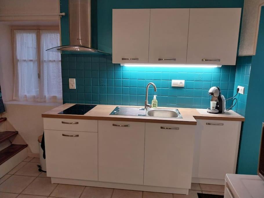 Photo of Kitchen in Dampierre-sur-Linotte