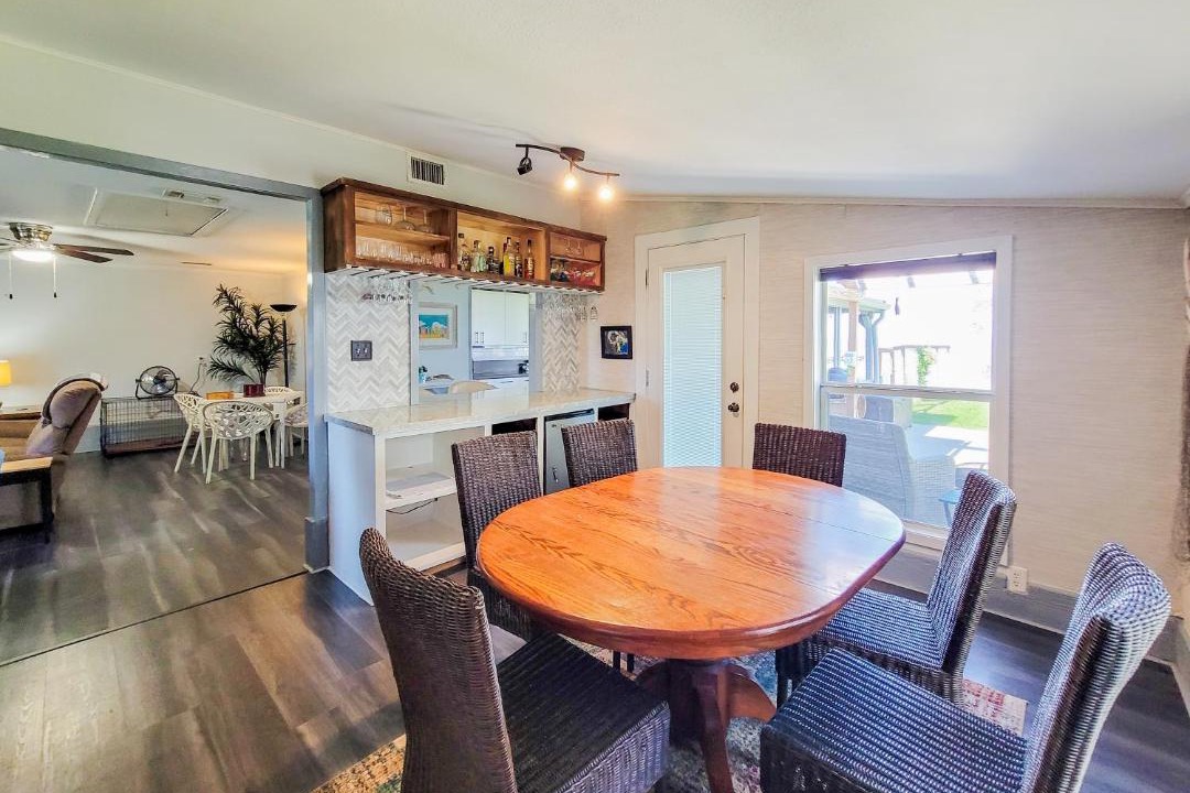 Photo of Others in Port Alto