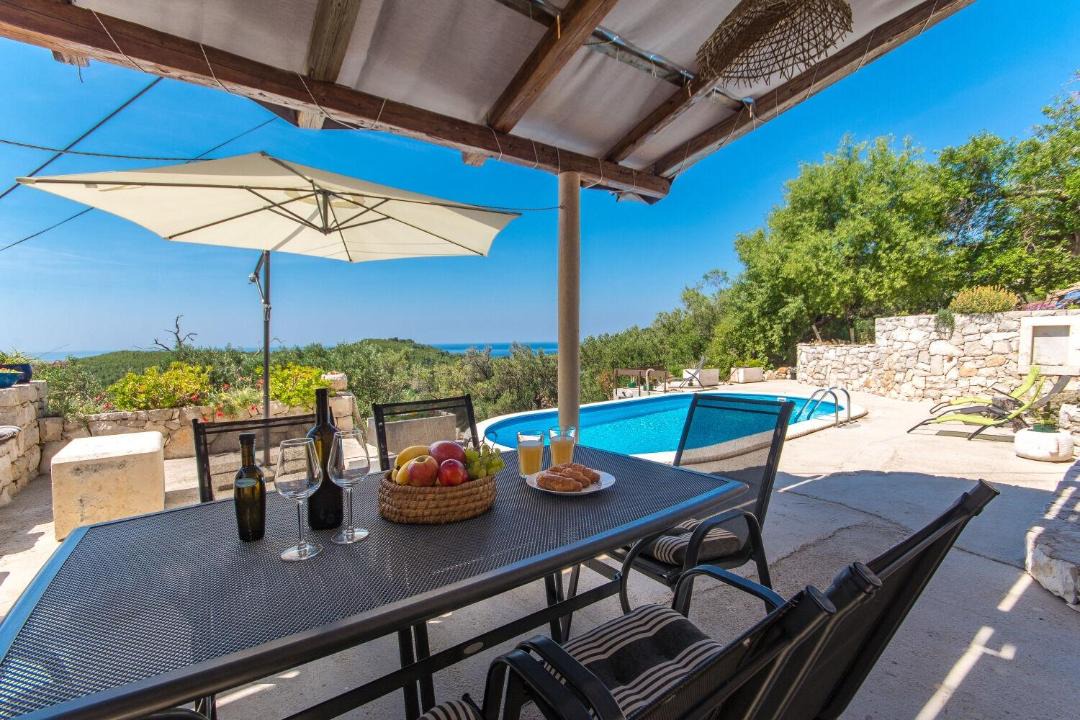 Photo of Patio Balcony in Mljet