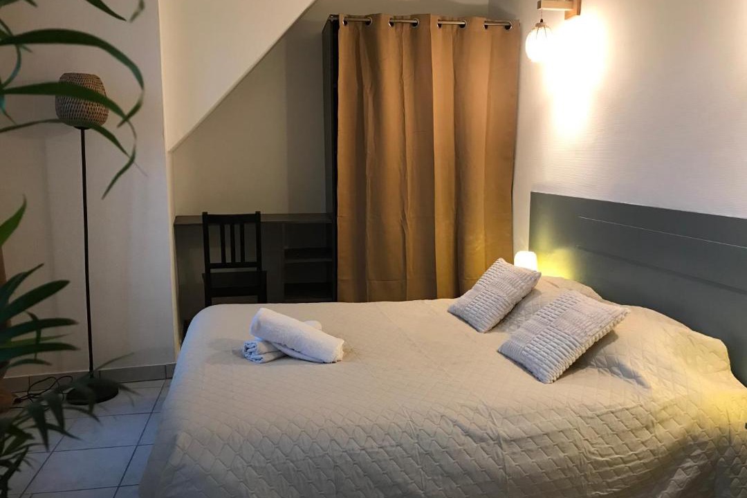 Photo of Bedroom in Alencon