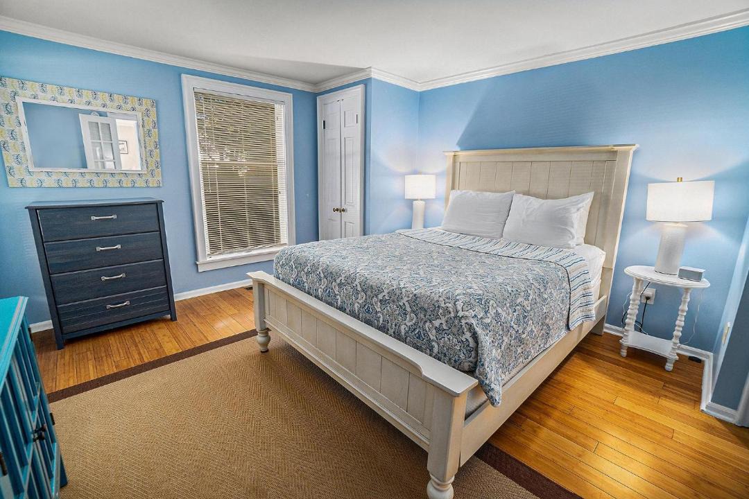 Photo of Bedroom in Saugatuck