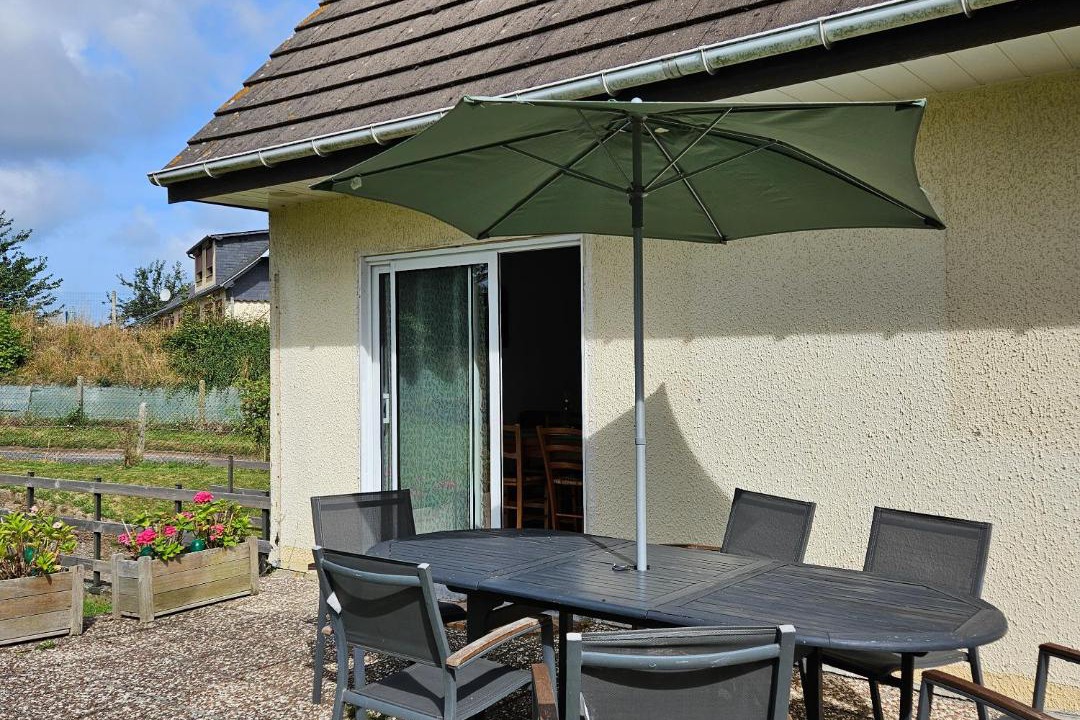 Photo of Others in Les Loges