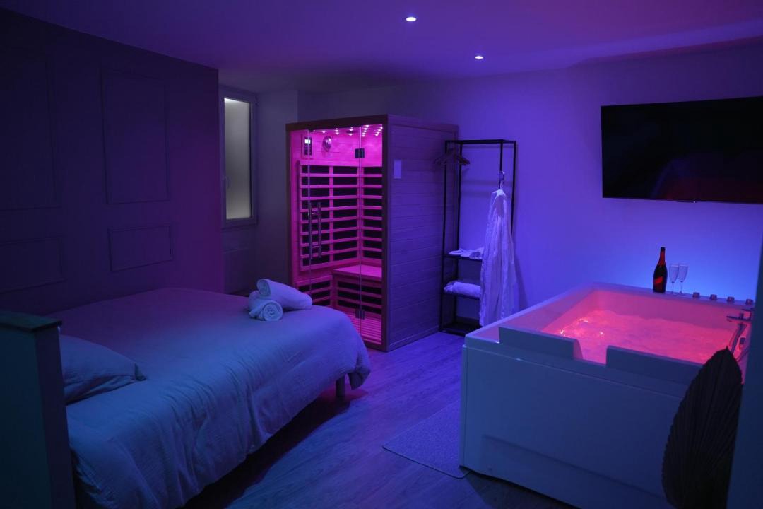 Photo of Others in Etampes