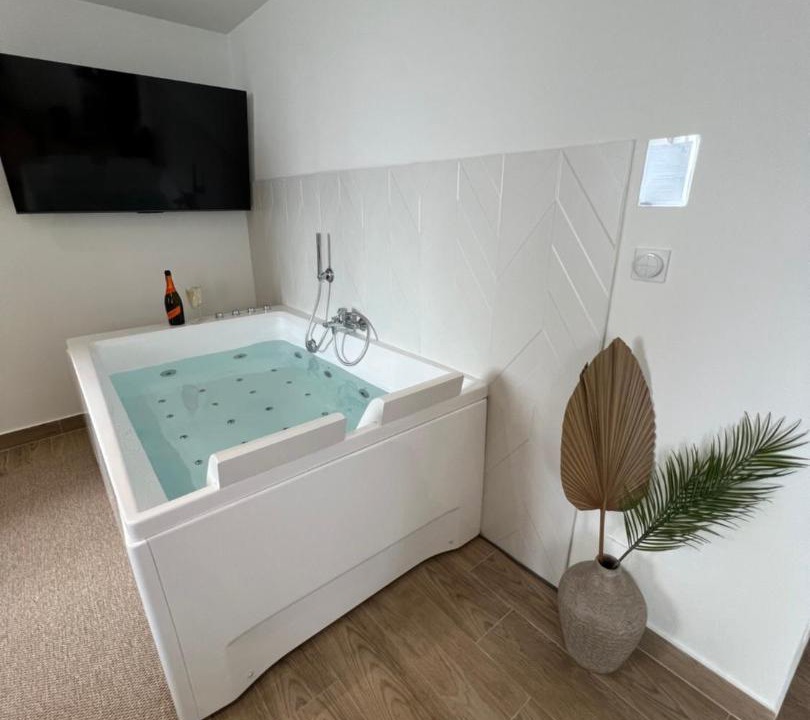 Photo of Others in Etampes