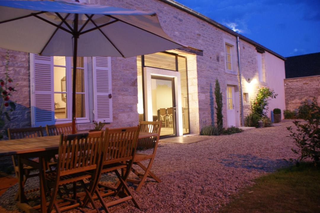 Photo of Others in Tailly