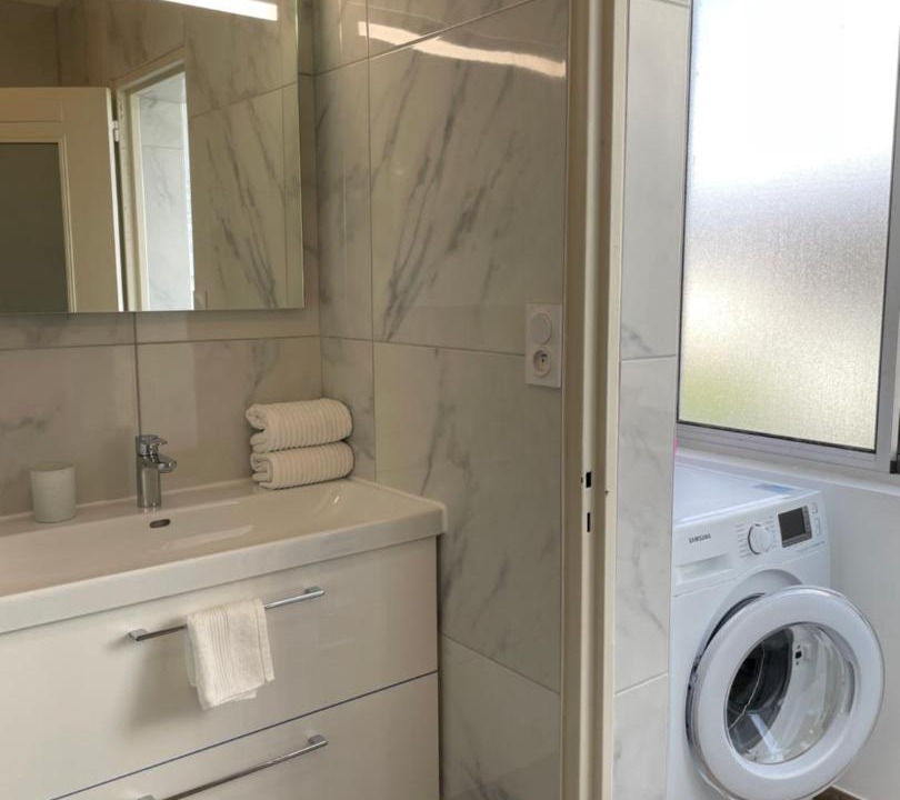 Photo of Bathroom in Sainte-Therese - Quineleu