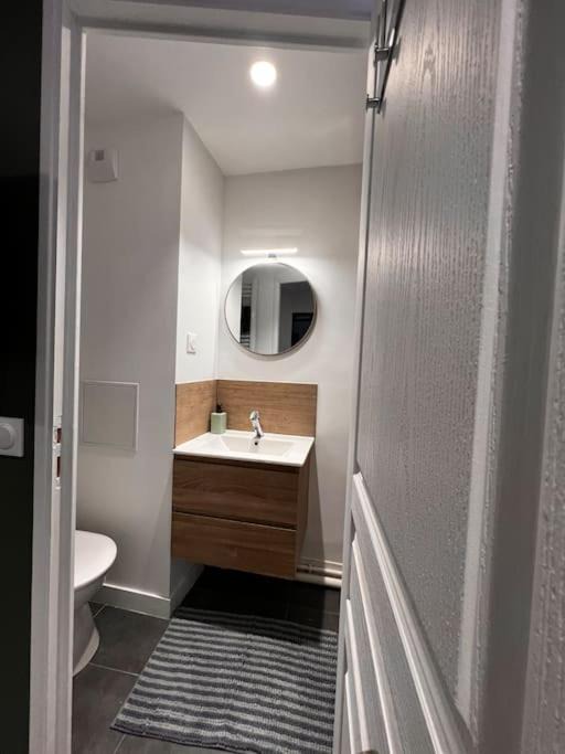 Photo of Bathroom in Abbeville