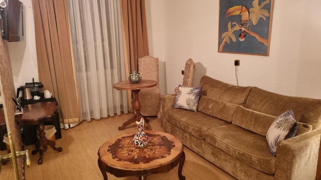 Photo of Livingroom in Corps