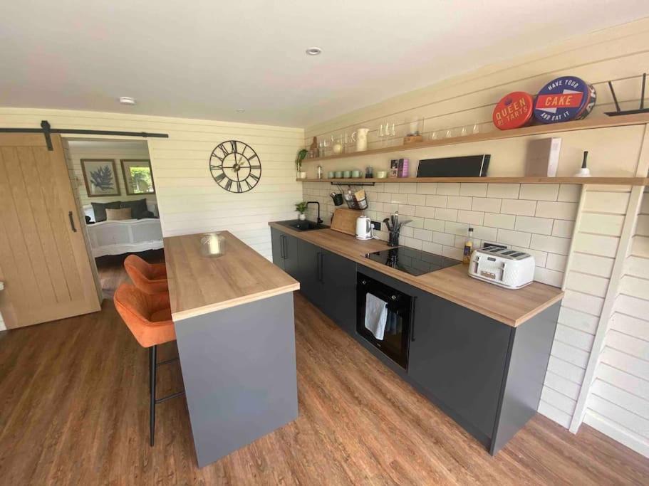 Photo of Kitchen in Trowle Common