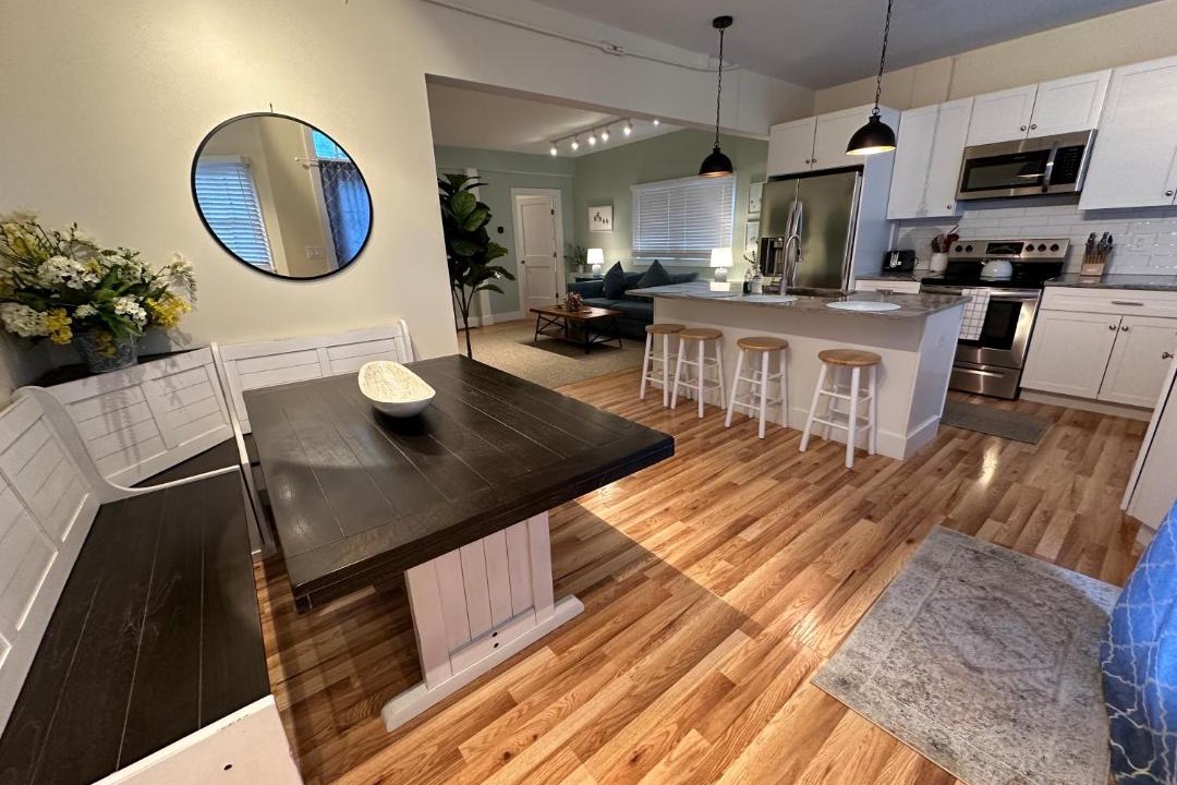 Photo of Kitchen in Off Broadway