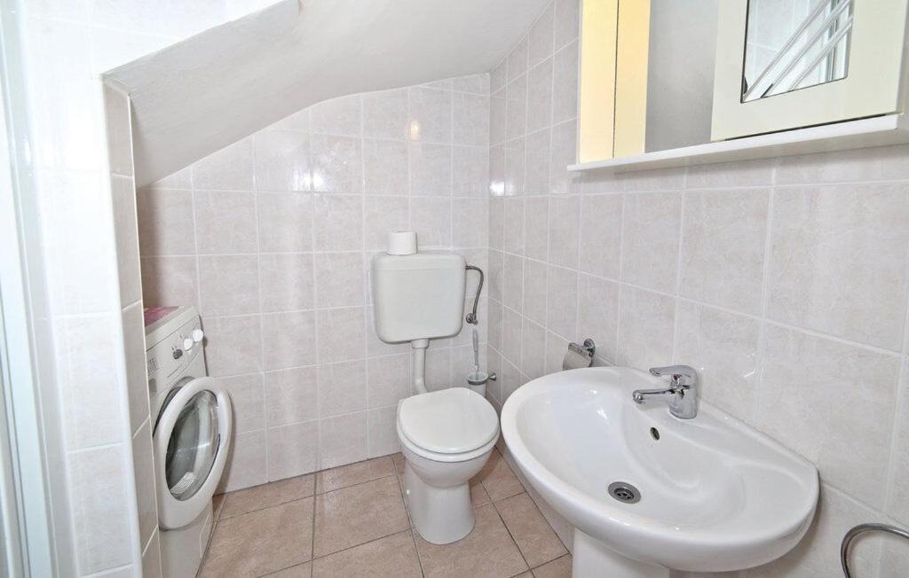 Photo of Bathroom in Veliki Drvenik