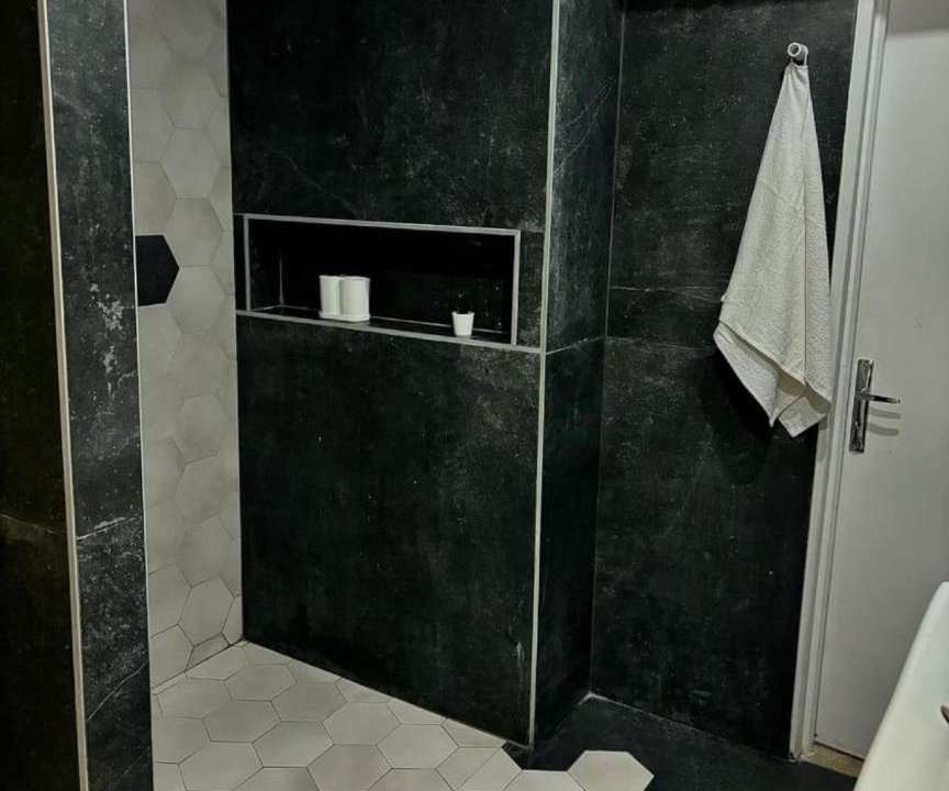 Photo of Bathroom in Ozoir-le-Breuil