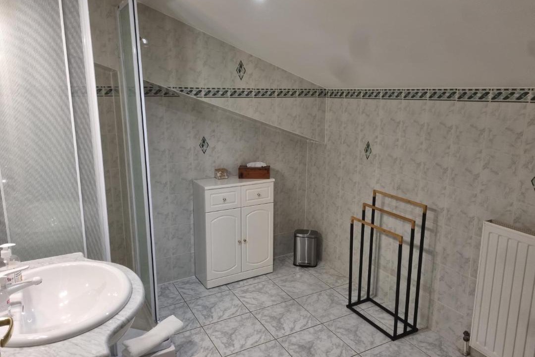 Photo of Bathroom in Ouroux