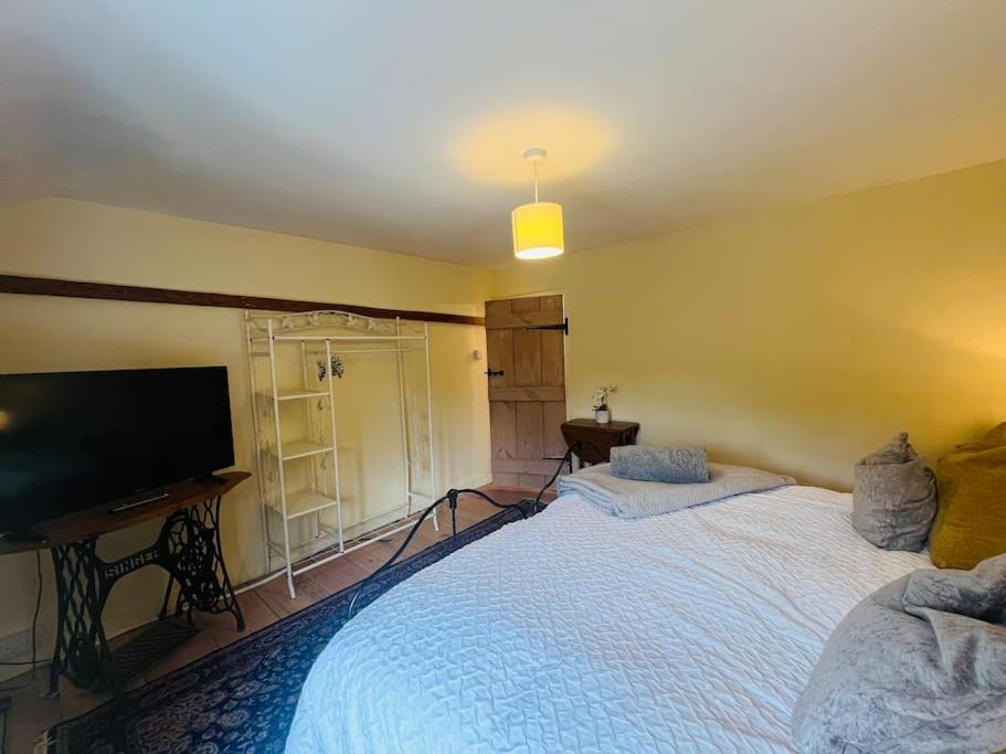 Photo of Bedroom in Graveley