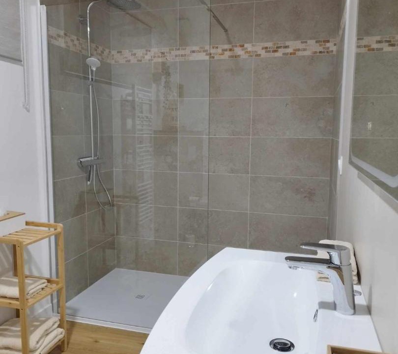 Photo of Bathroom in Marpent