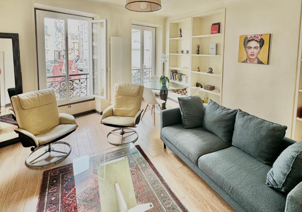 Photo of Livingroom in Chaillot