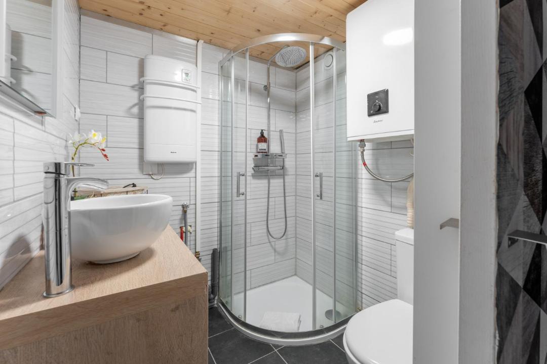 Photo of Bathroom in Boucle - Gros Caillou