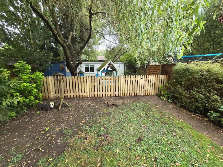 Photo of Others in Winkfield