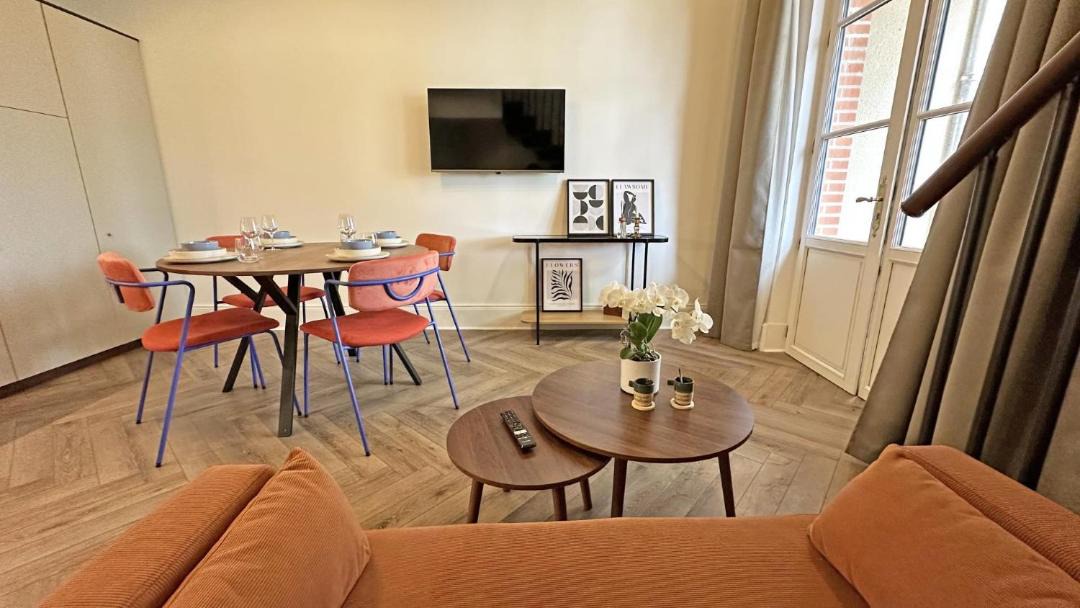 Photo of Livingroom in Rochechouart