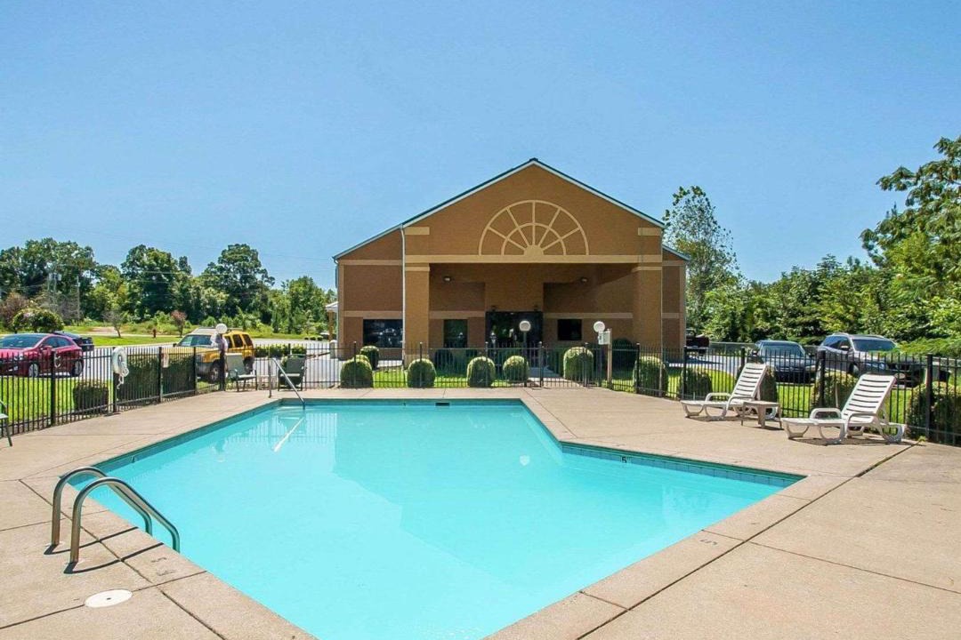 Photo of Others in Hickman