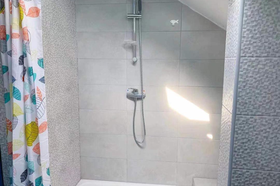 Photo of Bathroom in Villejuif