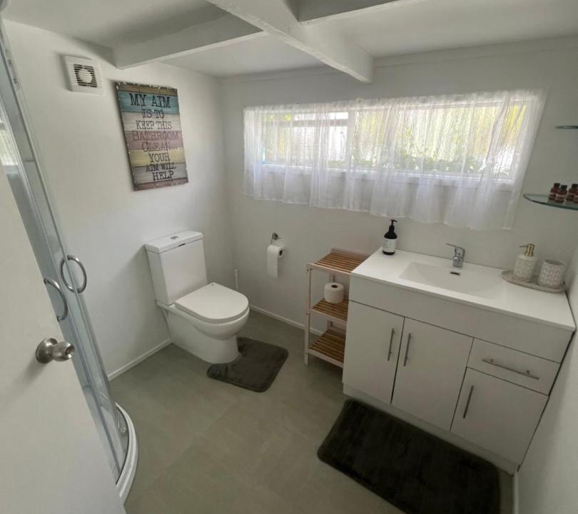 Photo of Bathroom in Tapu