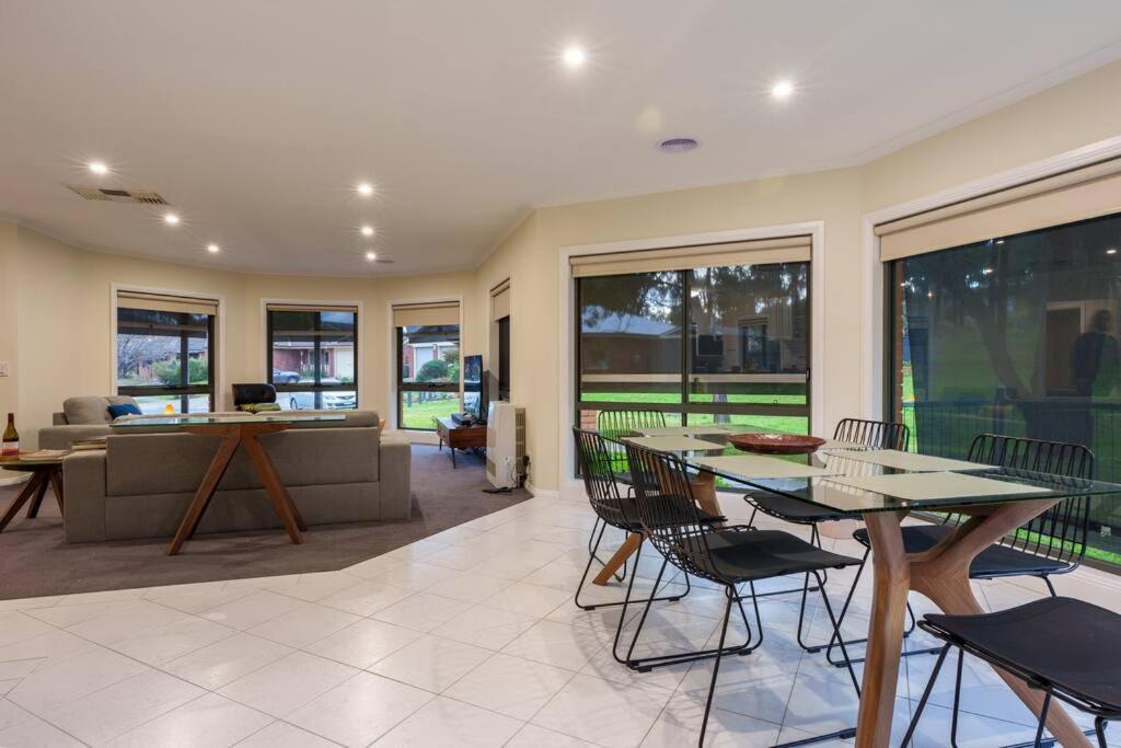 Photo of Others in Kennington