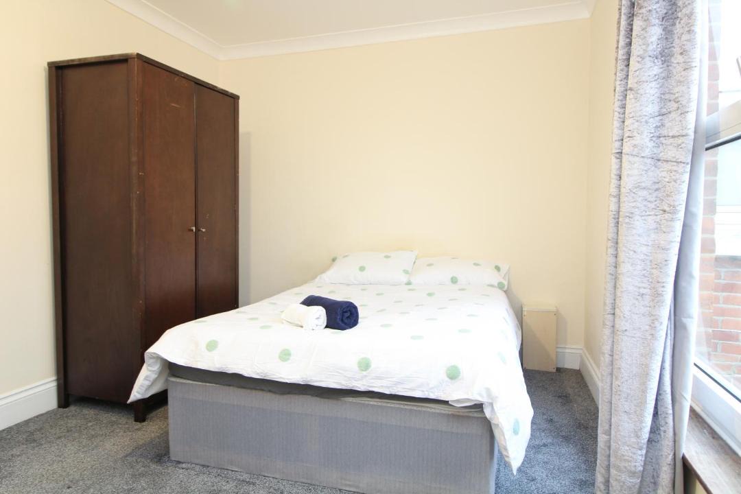 Photo of Bedroom in Shirley