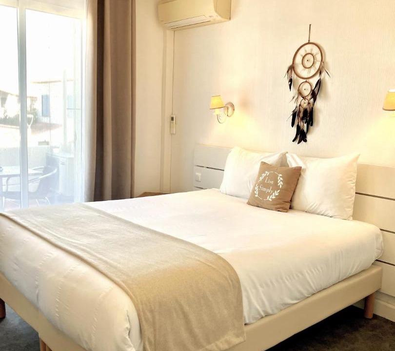 Photo of Bedroom in Saintes-Maries-de-la-Mer