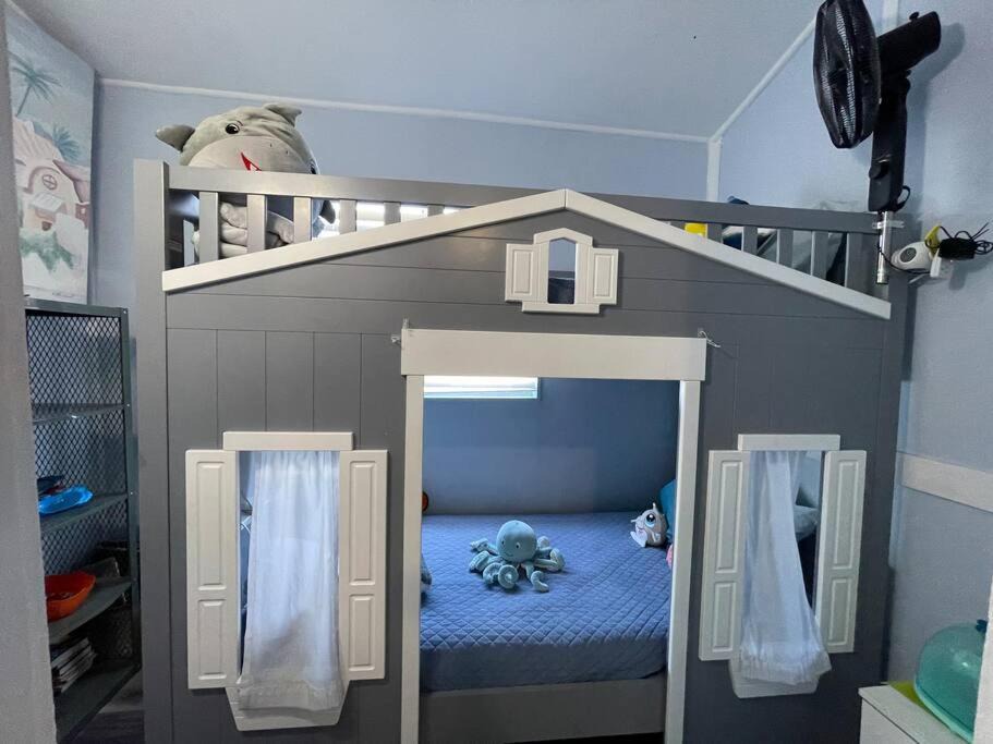 Photo of Others in Belmont