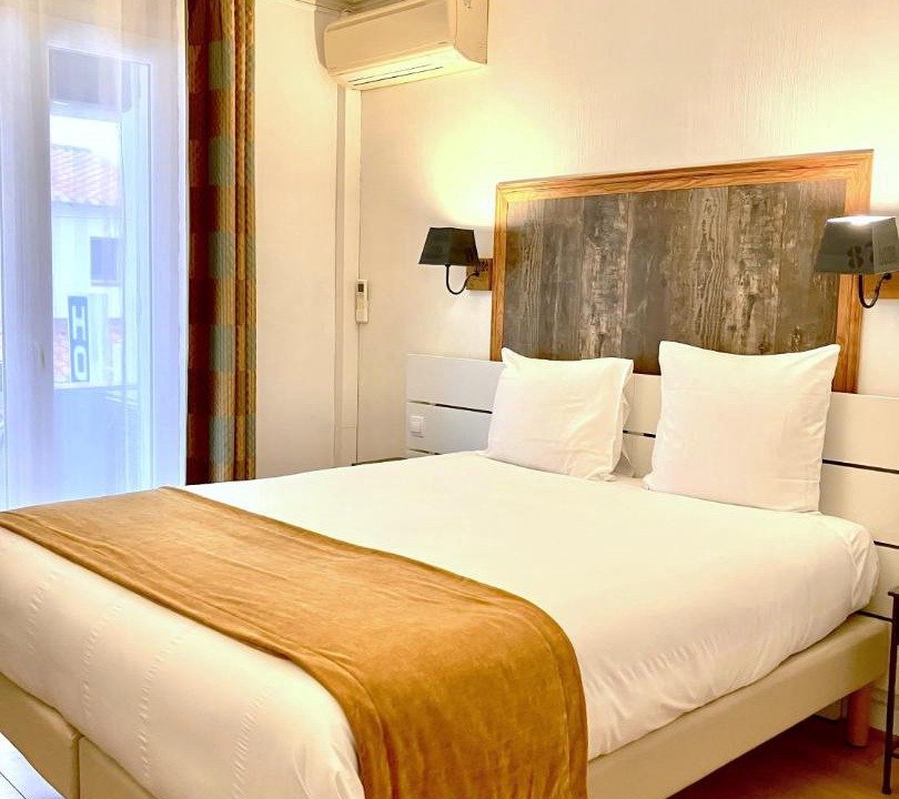 Photo of Bedroom in Saintes-Maries-de-la-Mer