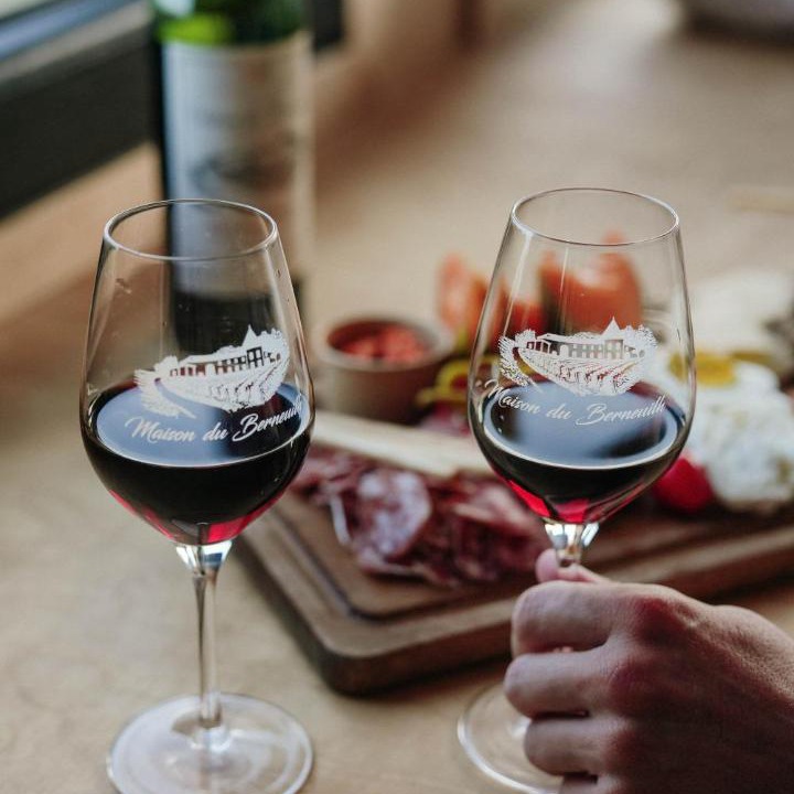 Photo of Others in Arbis