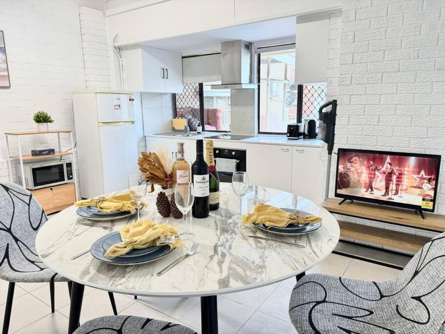 Photo of Others in Macgregor