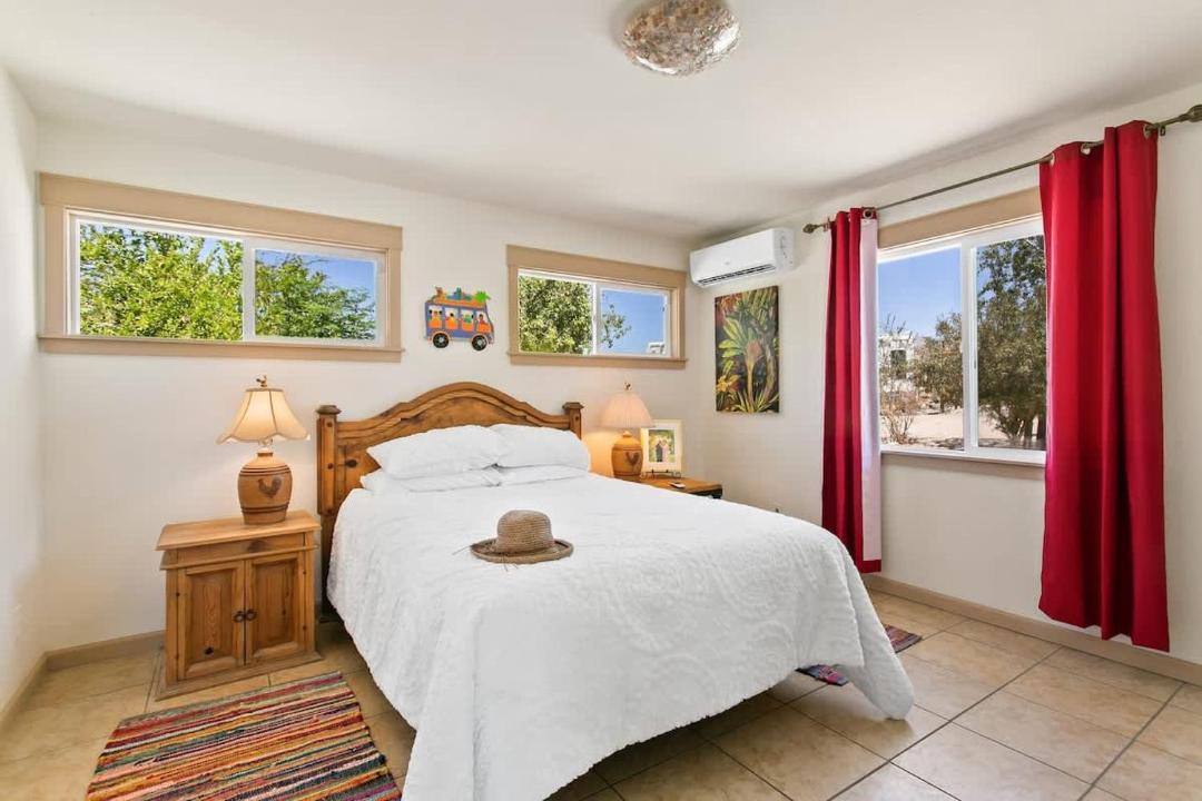 Photo of Bedroom in Indio Hills