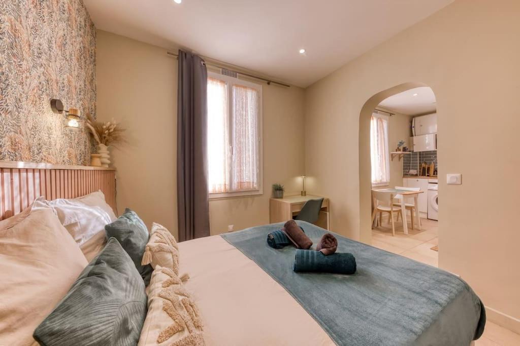 Photo of Bedroom in L'Ile-Saint-Denis