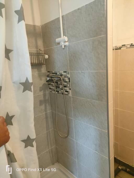 Photo of Bathroom in Gouzeaucourt