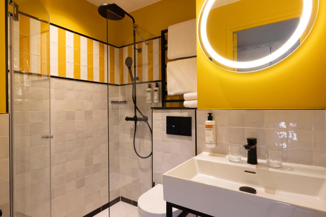 Photo of Bathroom in Quartier de la Porte-Saint-Denis