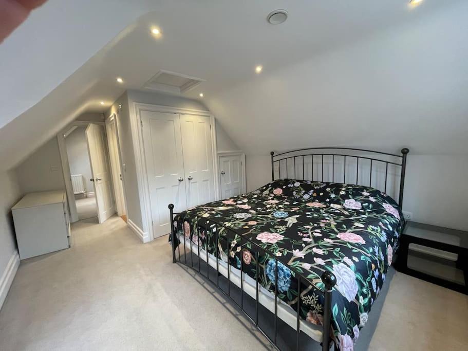 Photo of Bedroom in Guildford
